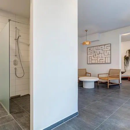 Apartment B11 Pine Hill Ihr Rückzugsort Mit Großzügigem Balkon Und Naturblick Zirchow